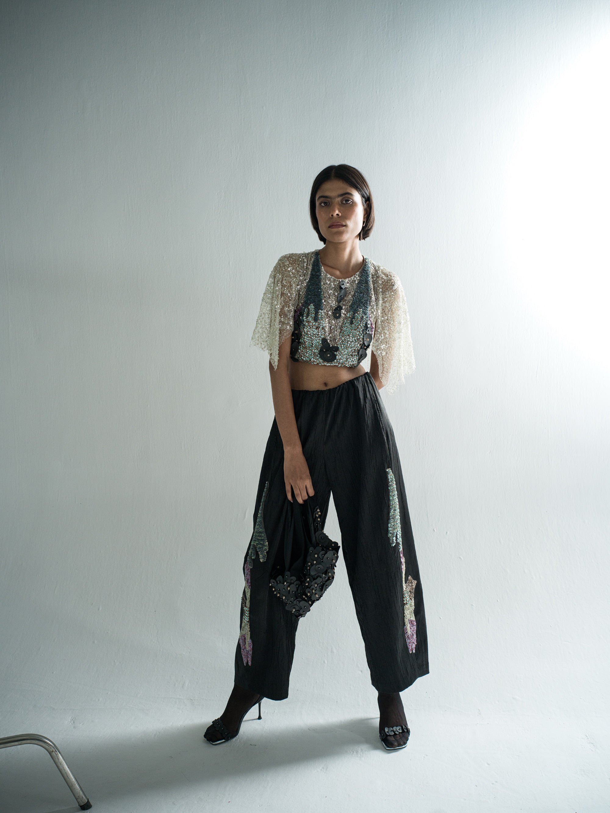 Beatle Blouse styling frame