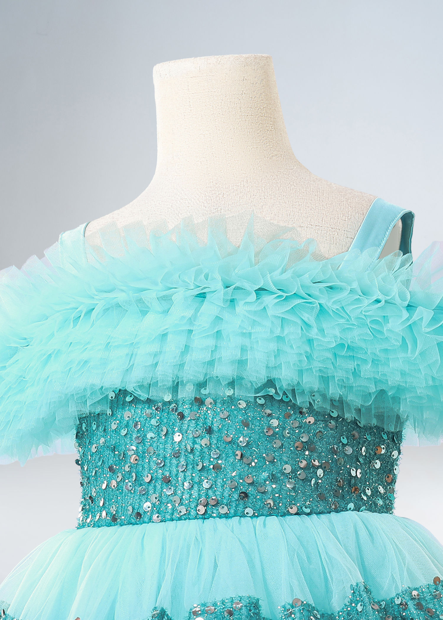 1323970