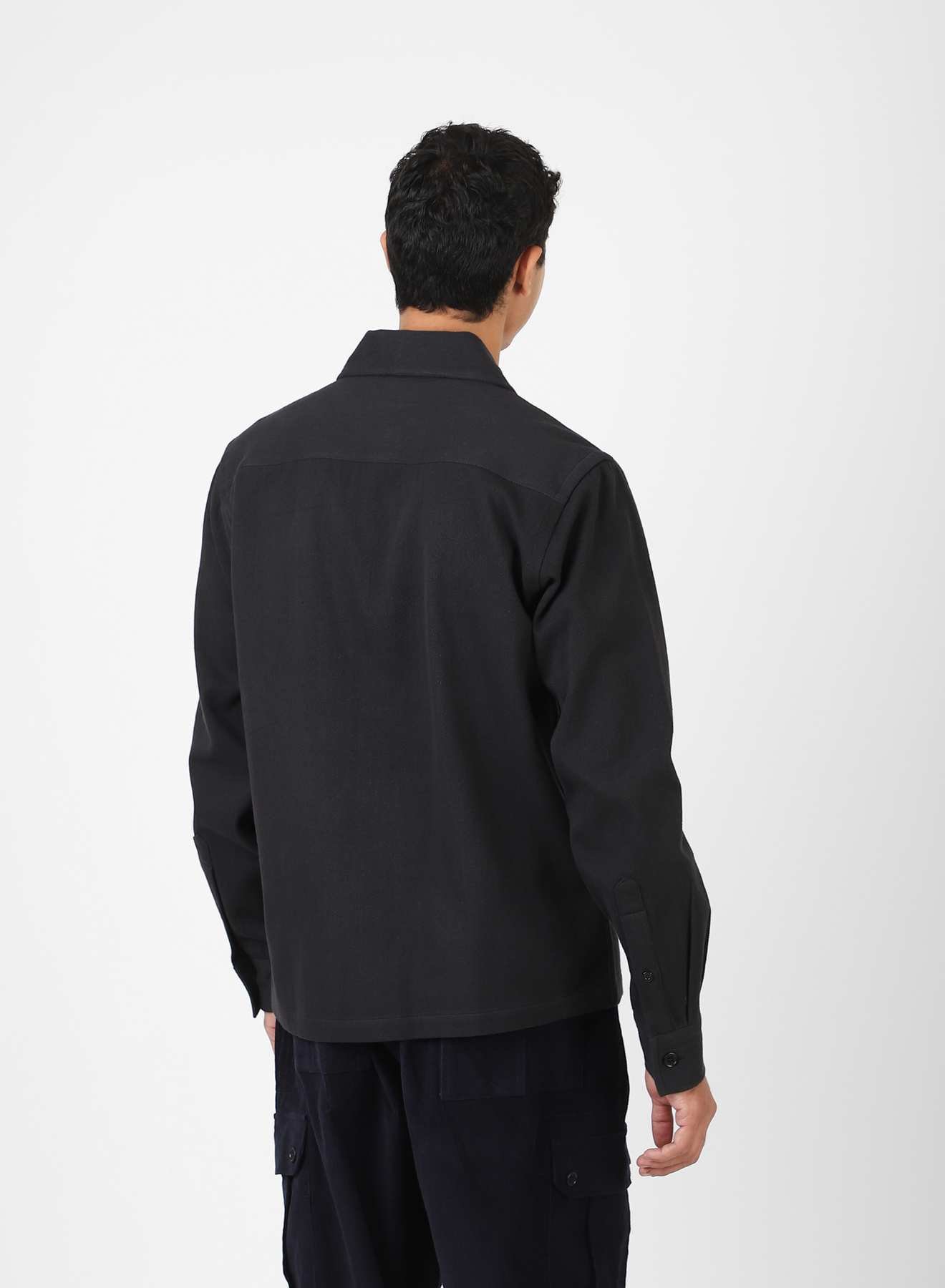 Martin
Relaxed Fit 
Convertible Collar 
LS Shirt back view
