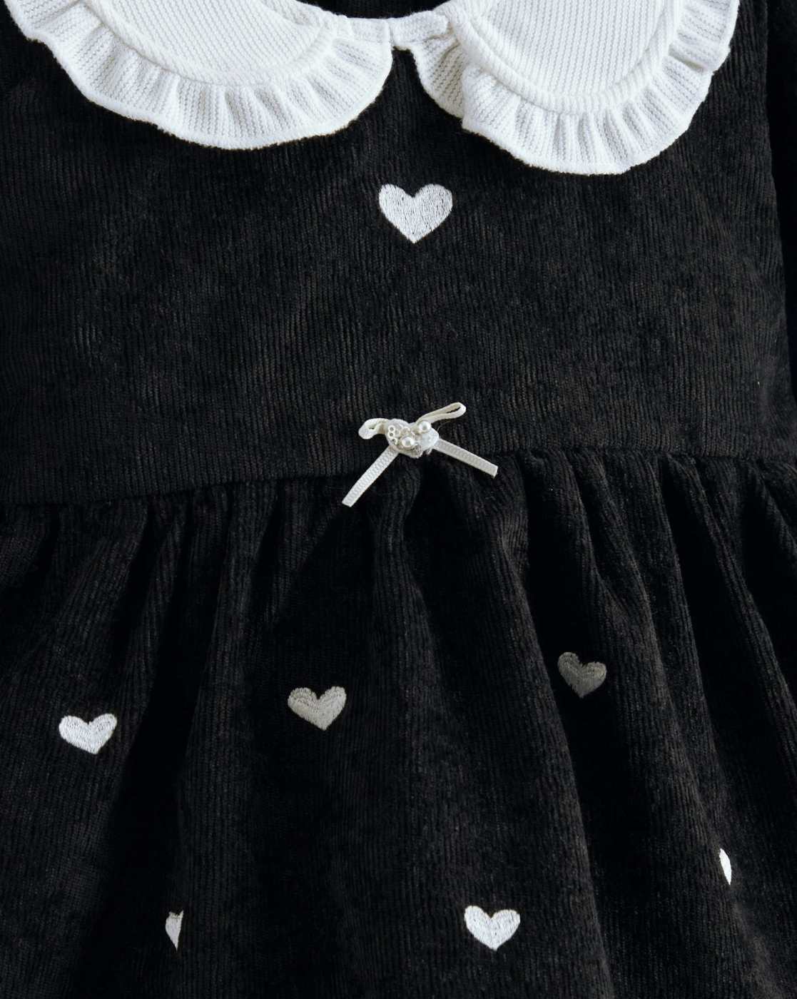 1324451