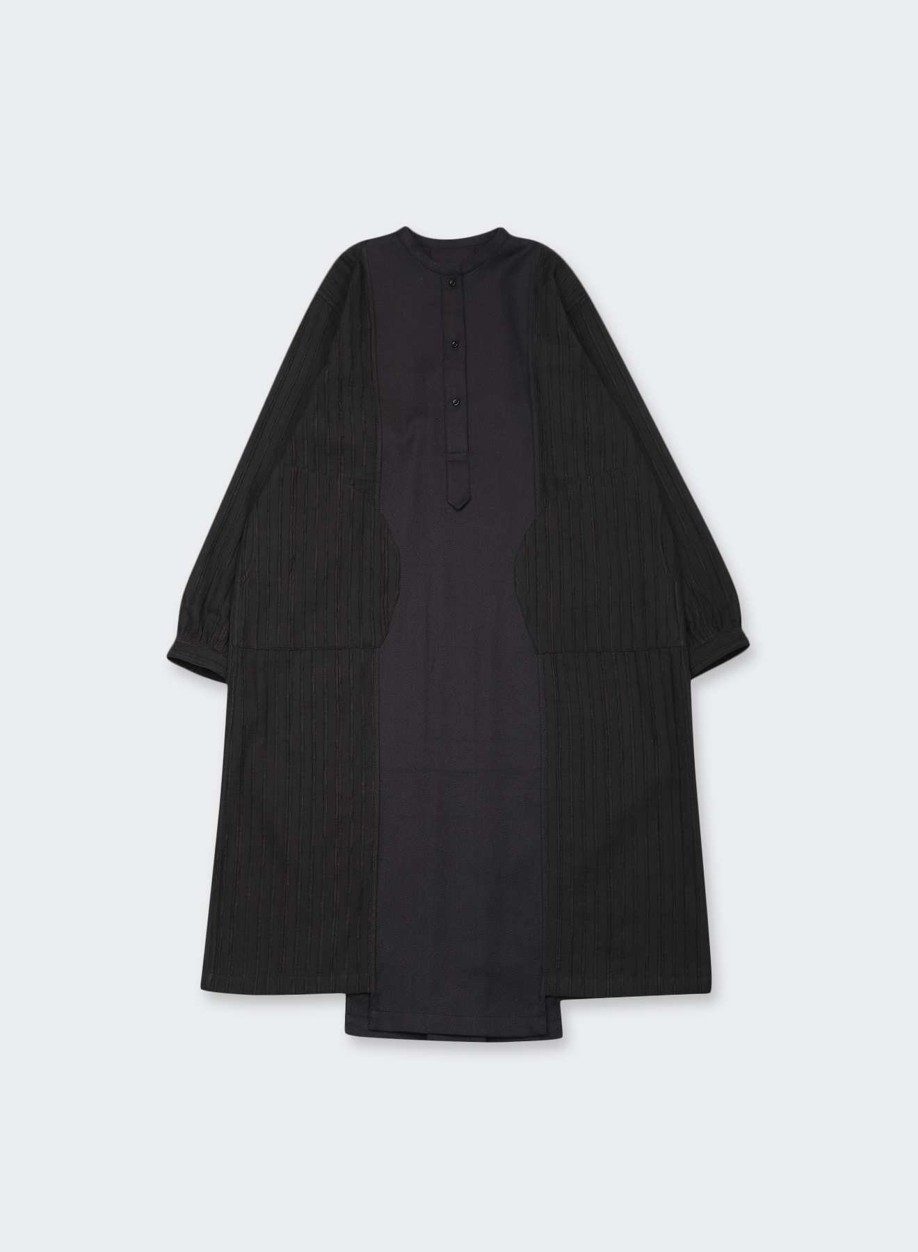 Eva
Half Placket Dress styling frame