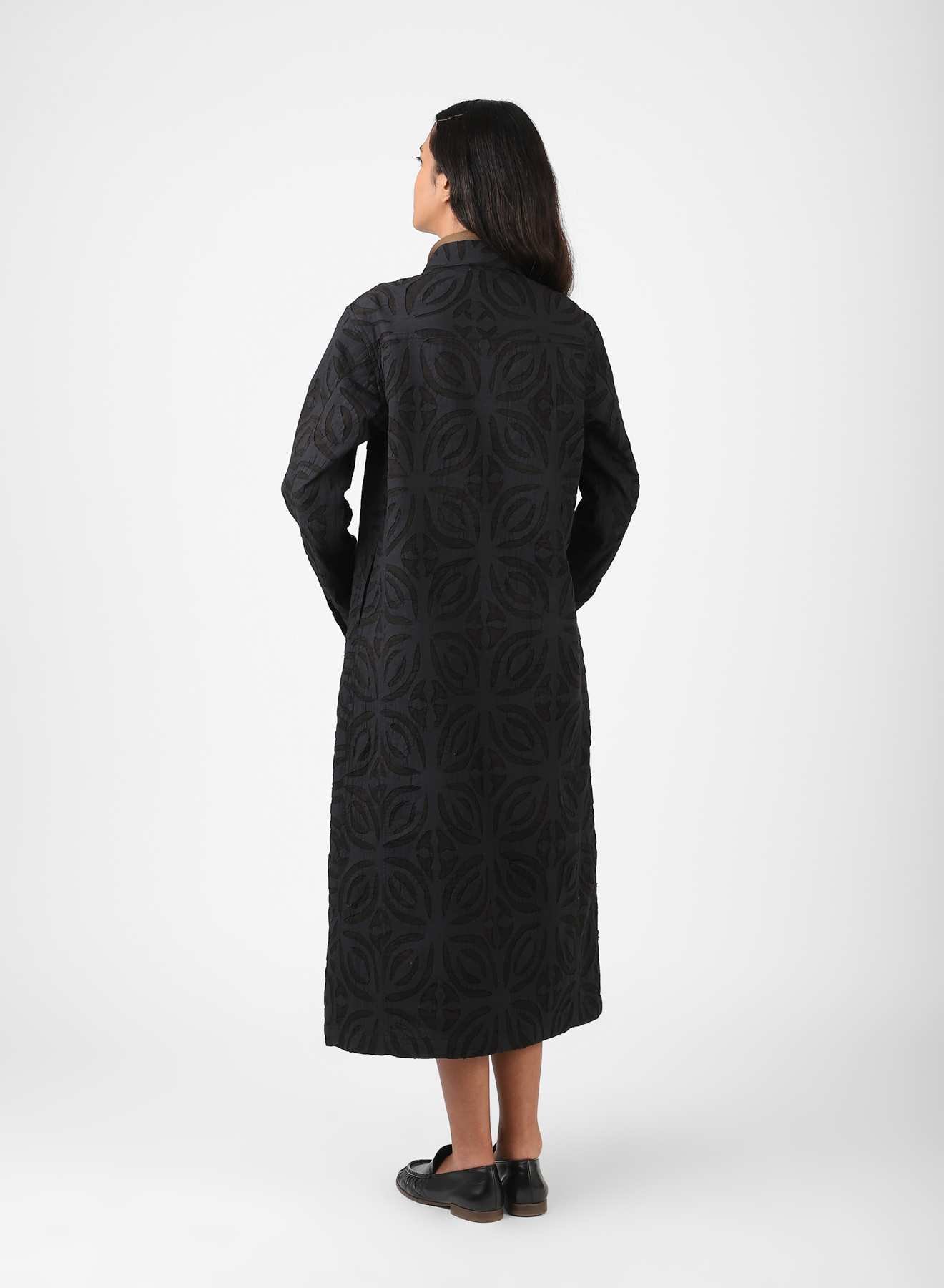 Lola
Lined Shirt Dress texture detail